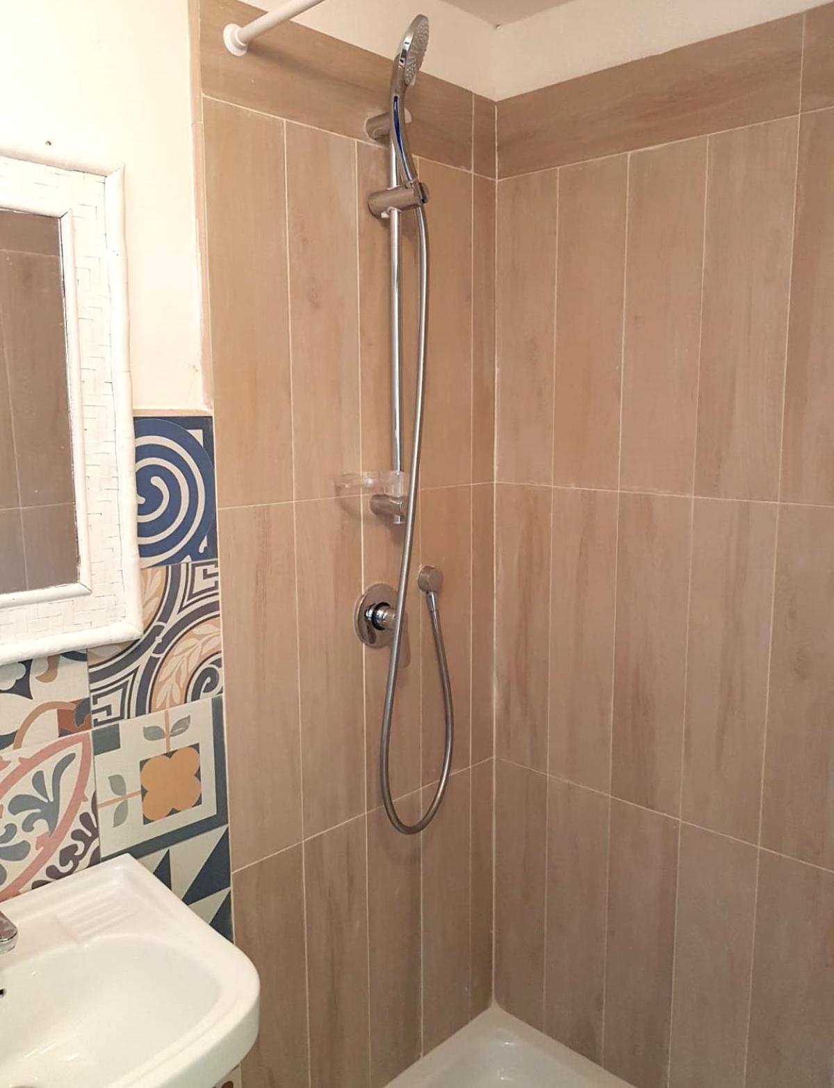 Dimora Quattro Vanelle ファヴィニャーナ 部屋 写真